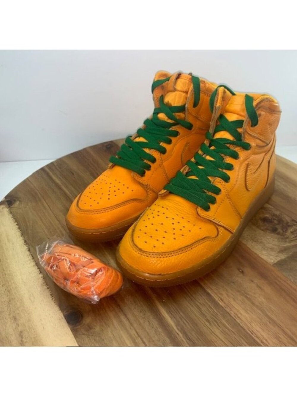 Nike Air Jordan 1 High Gatorade Orange Peel AJ6000-880 Size 6.5Y